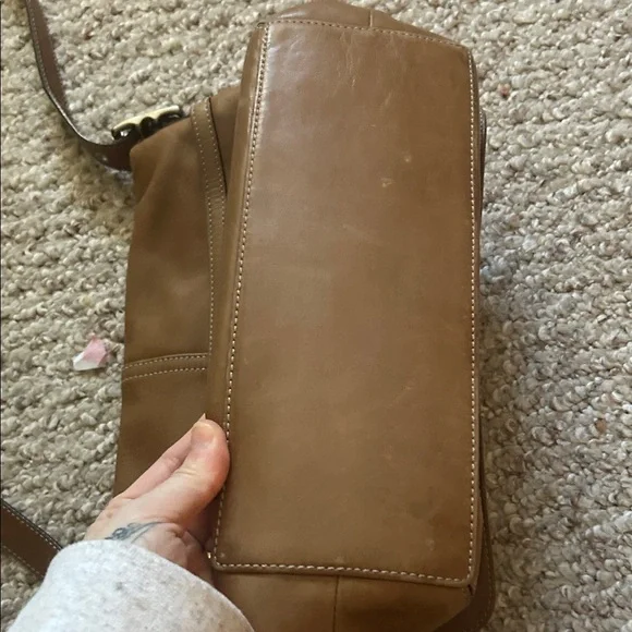 Coach Vintage Y2K leather camel flap bag - EUC - Picture 5 of 7